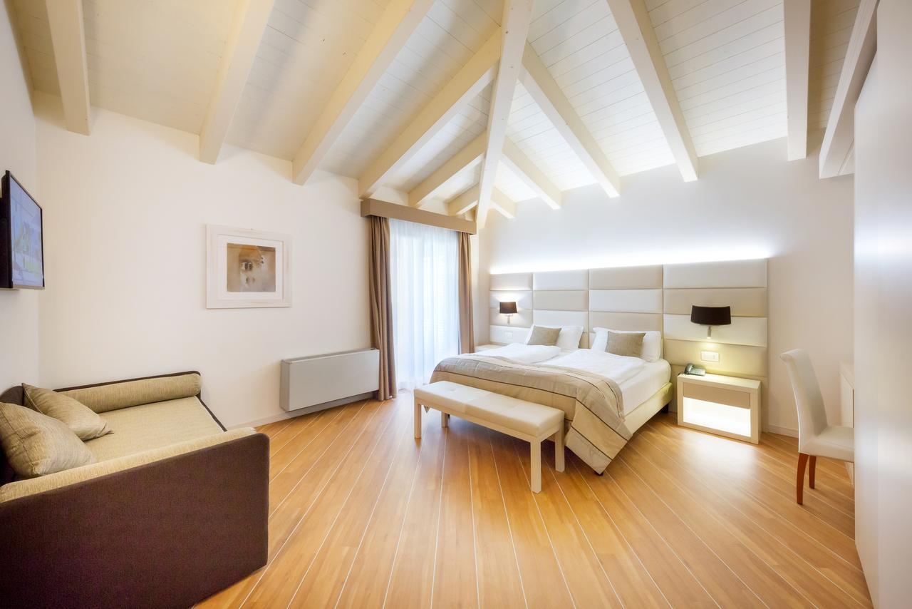 International Beach Hotel Caorle Exteriör bild