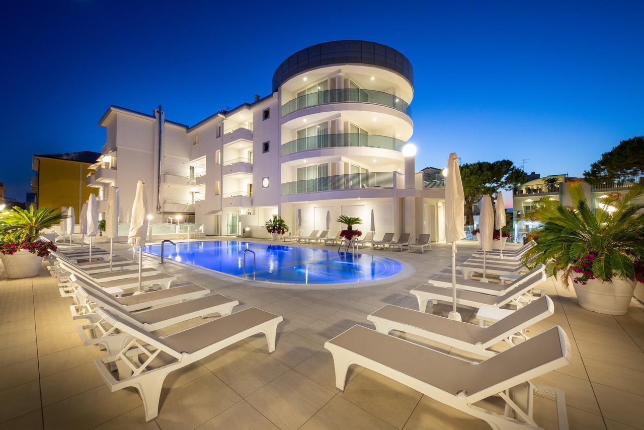 International Beach Hotel Caorle Exteriör bild